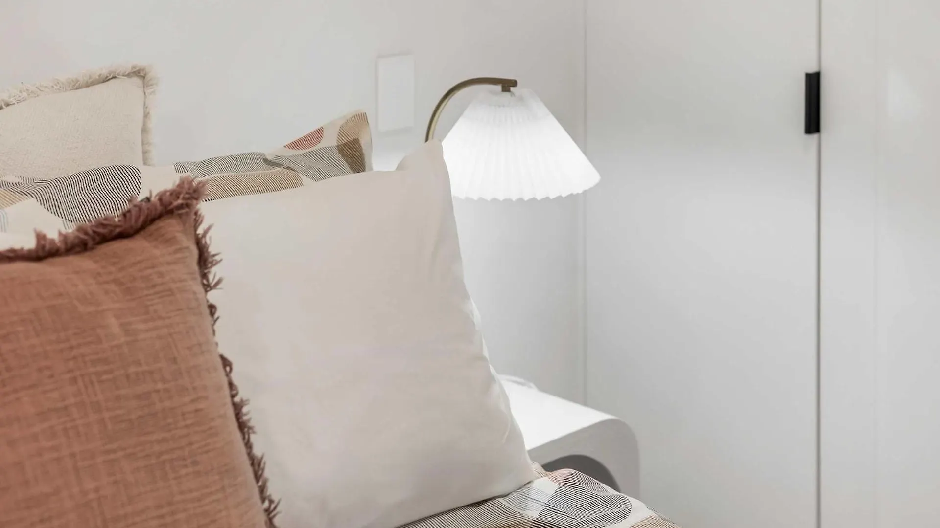 ולינגטו Hyde Lane Apt - Walk To Shops Cafes Attractions דירה